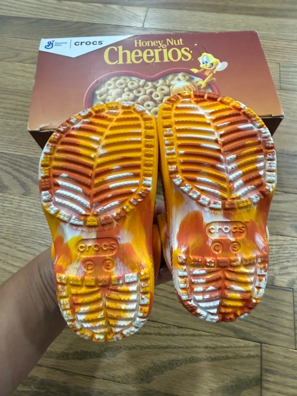 Crocs Honey Nut Cheerios Toddler 5C